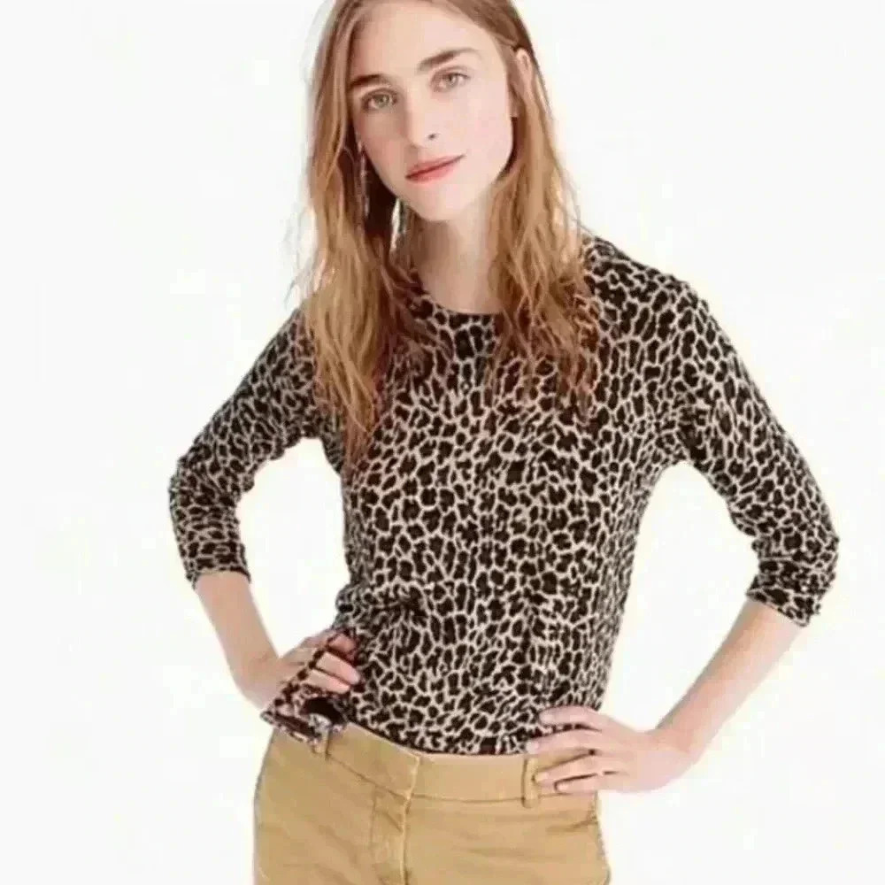 J.crew Size Medium Leopard Print 100% Merino Wool Sweater Size xs